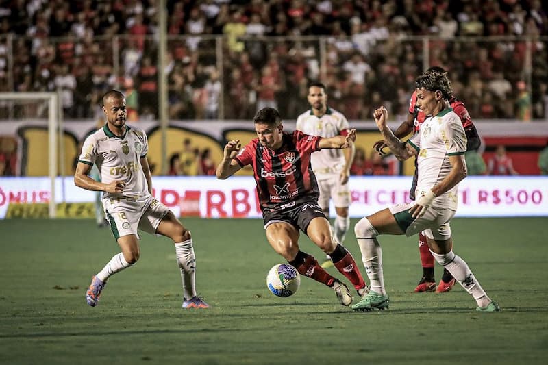 Soi kèo bóng đá Vitoria vs Palmeiras 05h30 04/8/2025 1 Soi kèo tài xỉu Vitoria vs Palmeiras